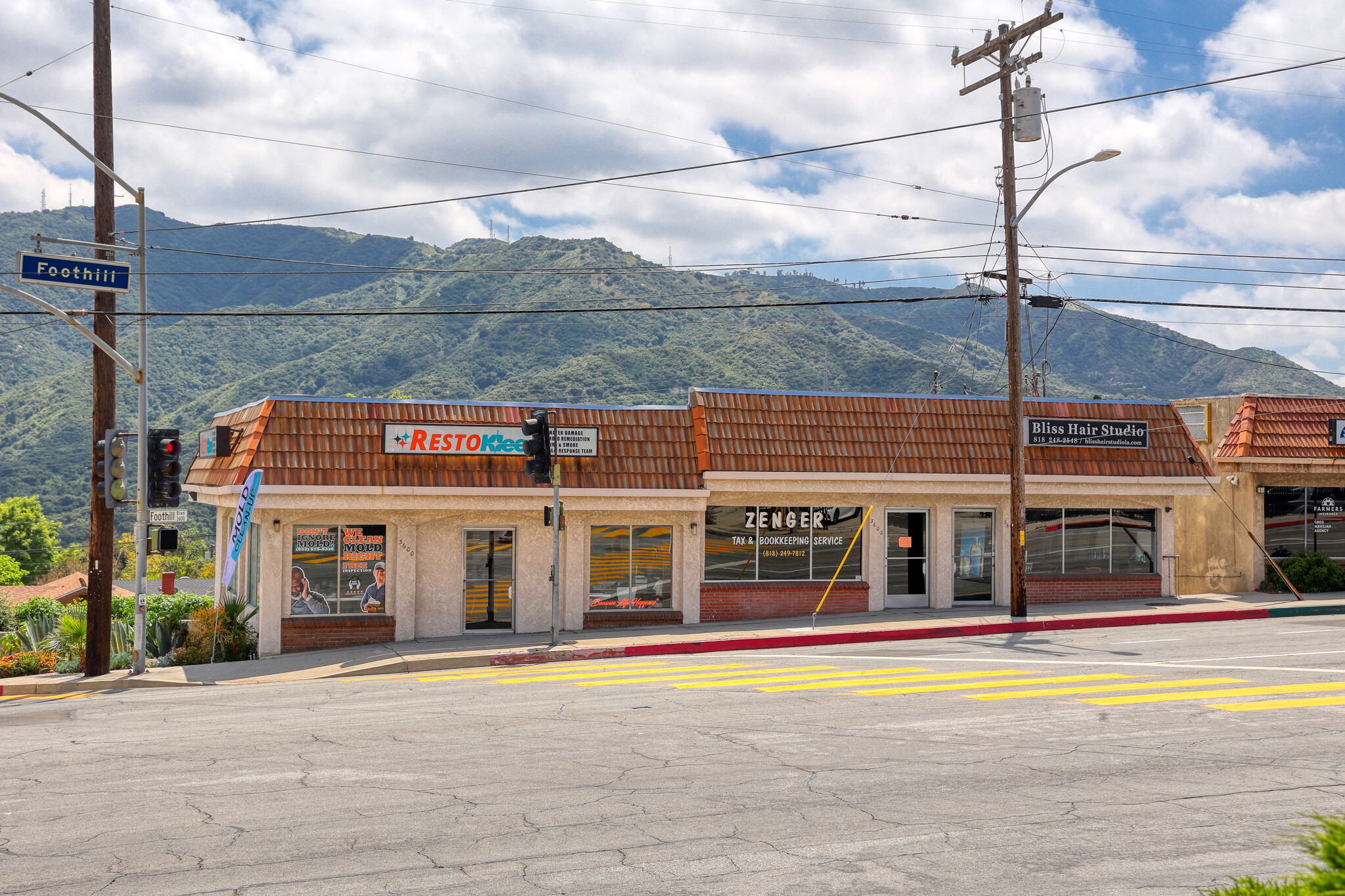 3600-3604 Foothill Blvd, La Crescenta, CA for Sale