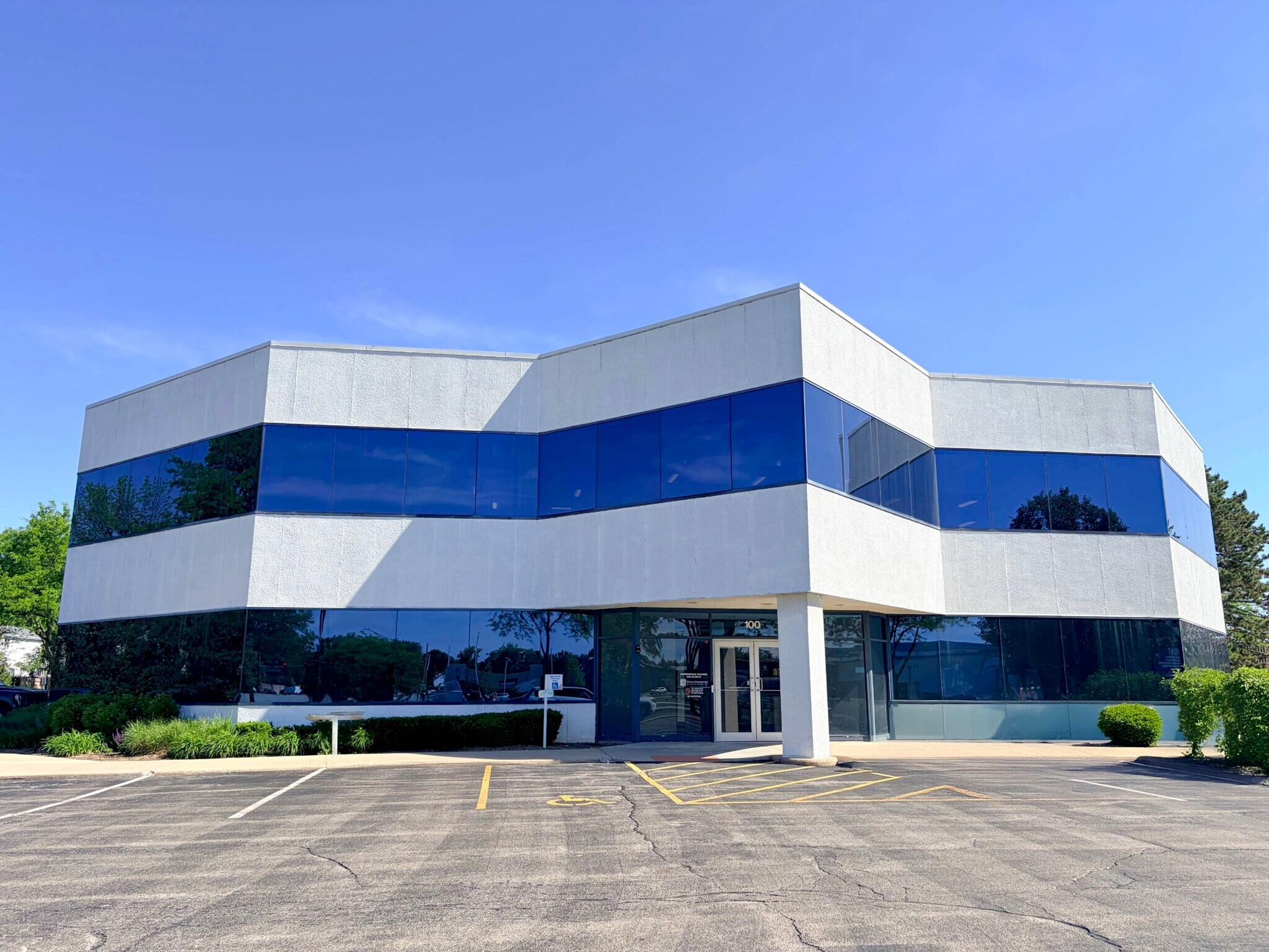 100 Lexington Dr, Buffalo Grove, IL for Rent