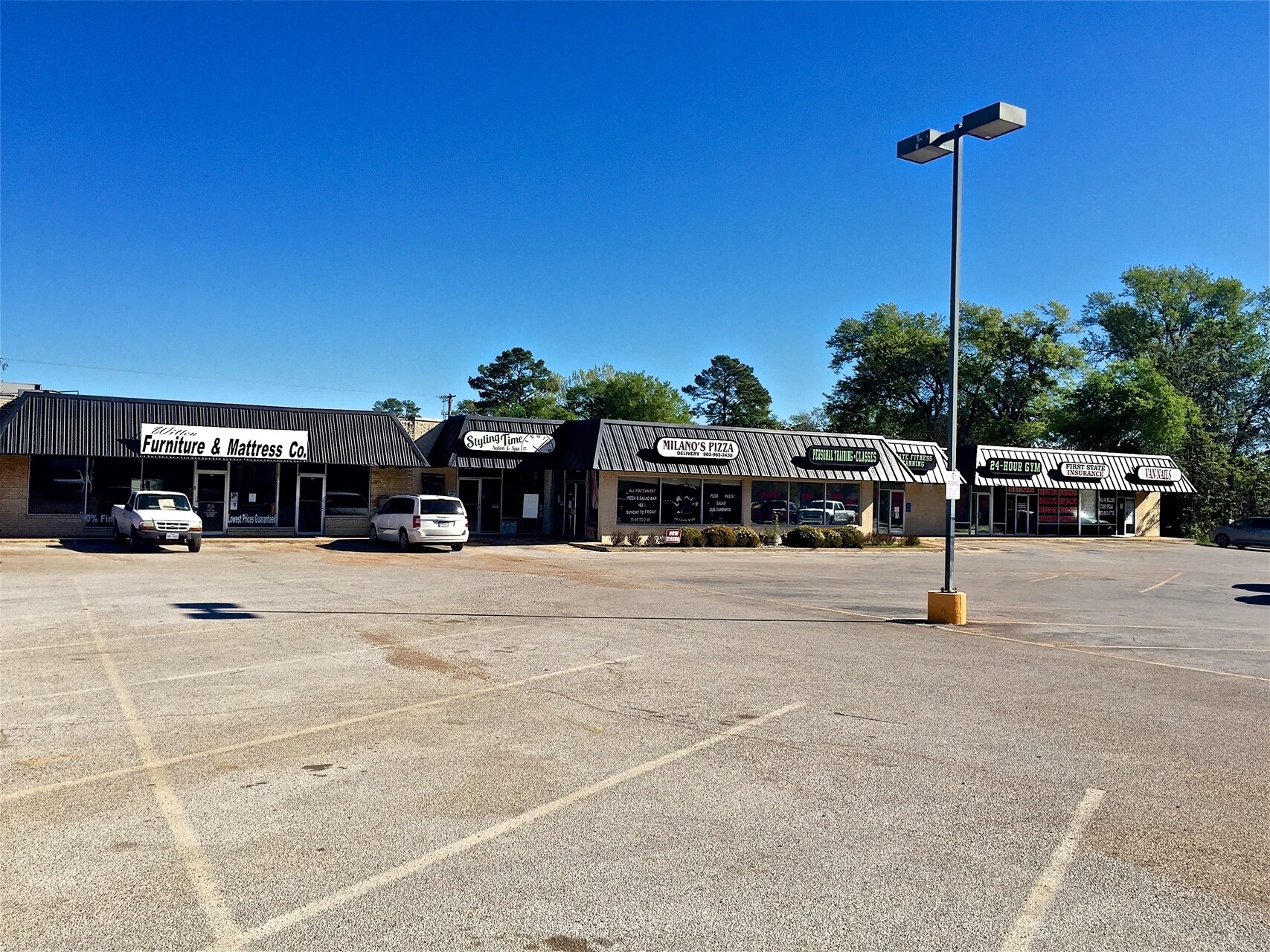 488 W Main St, Van, TX for Sale