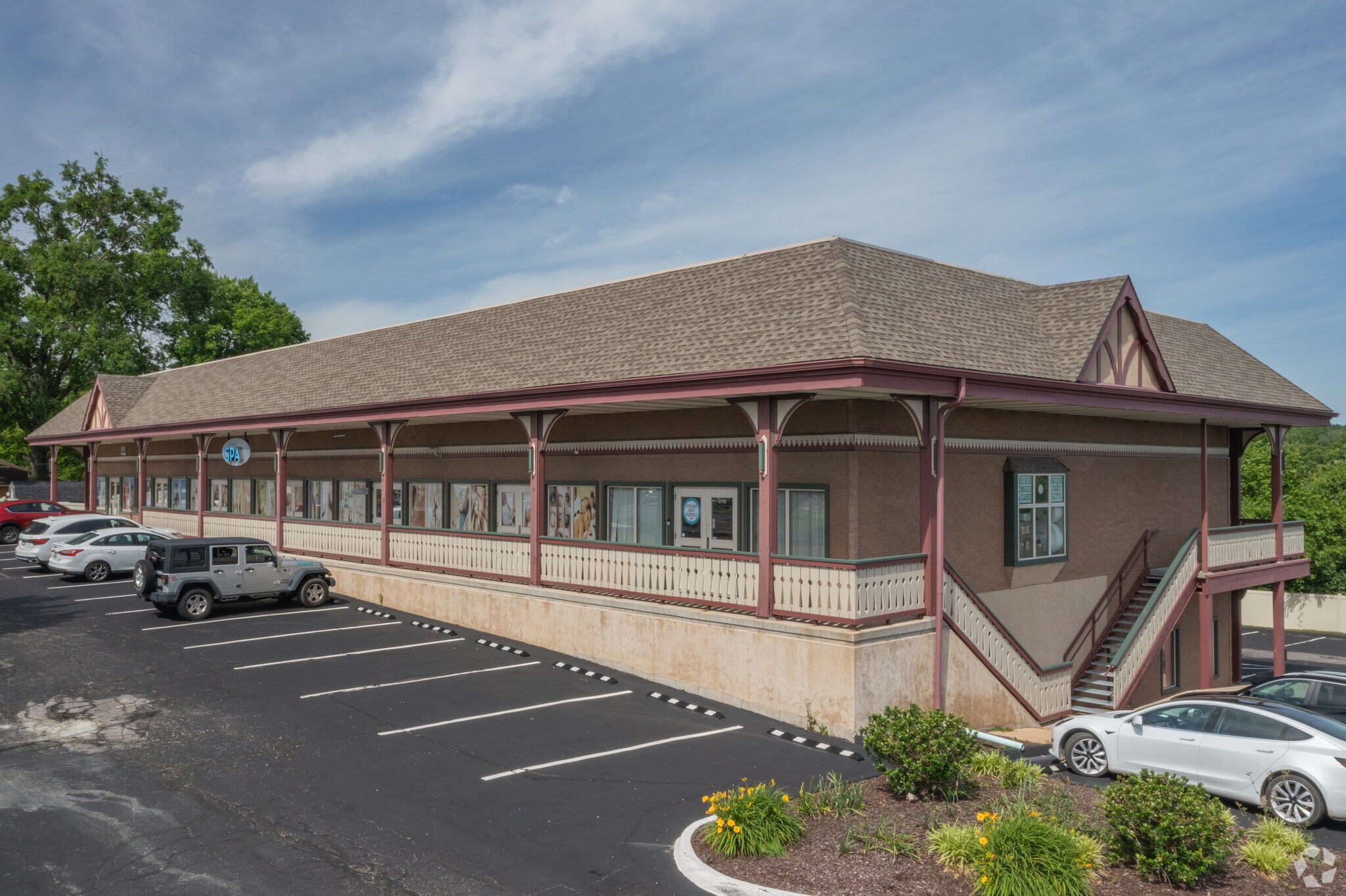 4451 Telegraph Rd, Oakville, MO for Sale