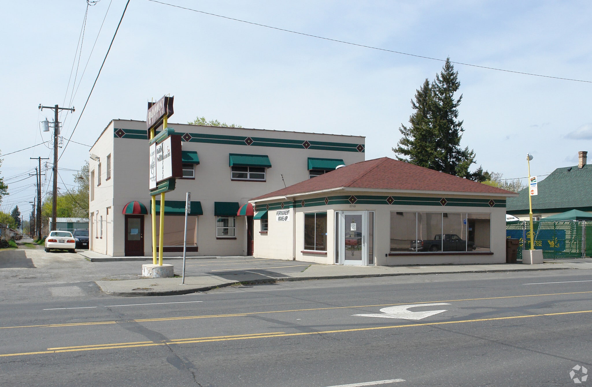 2713-2715 N Monroe St, Spokane, WA for Rent