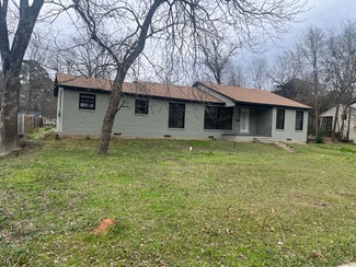 Kilgore, TX Office - 404 N Henderson Blvd