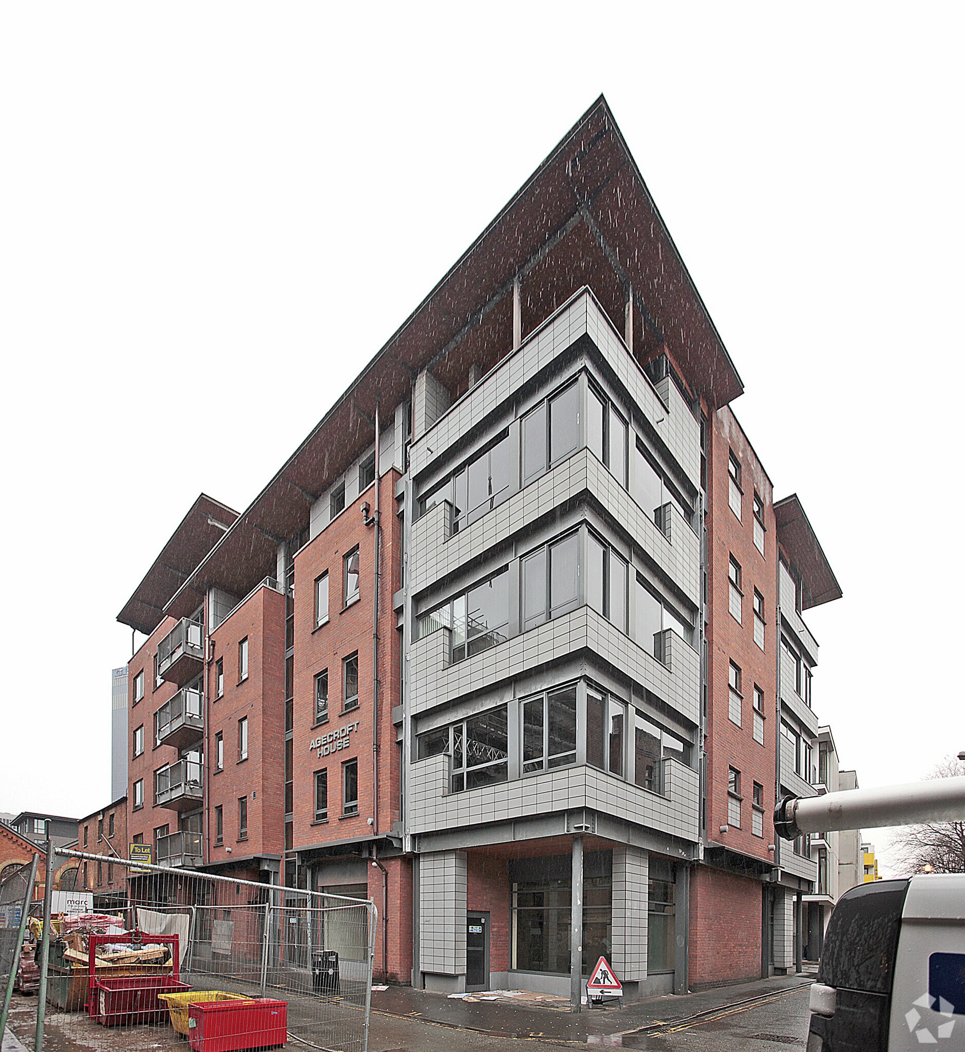 23-37 Edge St, Manchester, GTM for Rent