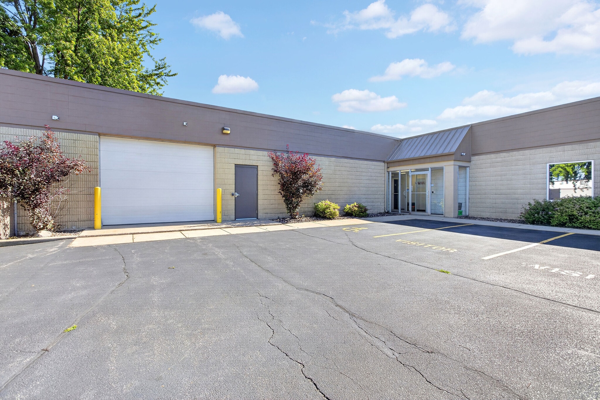 3125 Medalist Dr, Oshkosh, WI for Sale