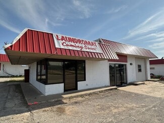 Meeker, OK Storefront Retail/Office - 110 W Carl Hubbell Blvd