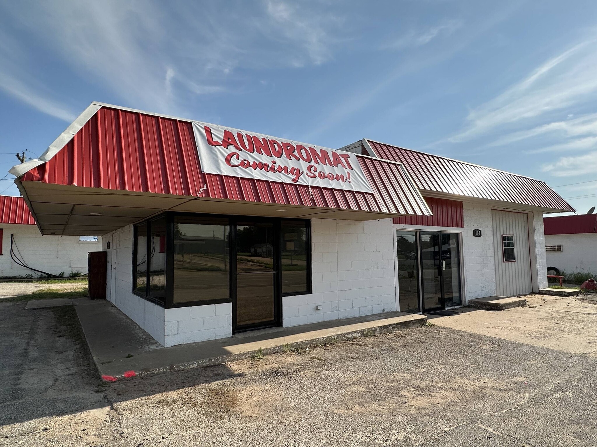 110 W Carl Hubbell Blvd, Meeker, OK for Sale