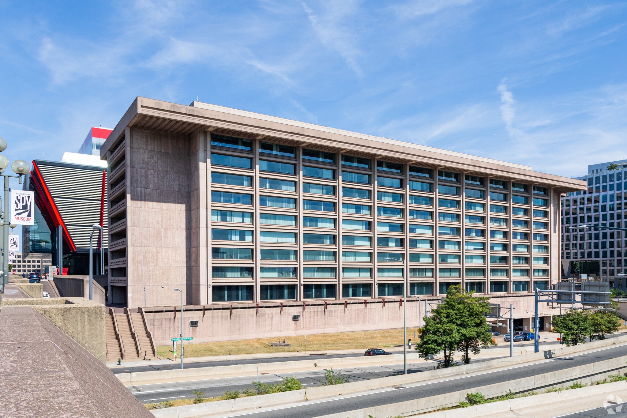 950 L'Enfant Plz SW, Washington, DC for Rent