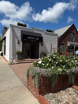 Greenwich, CT Retail - 5 Lewis Ct