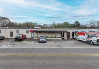 Hickory, NC Self-Storage Facilities - 1530 16th St NE