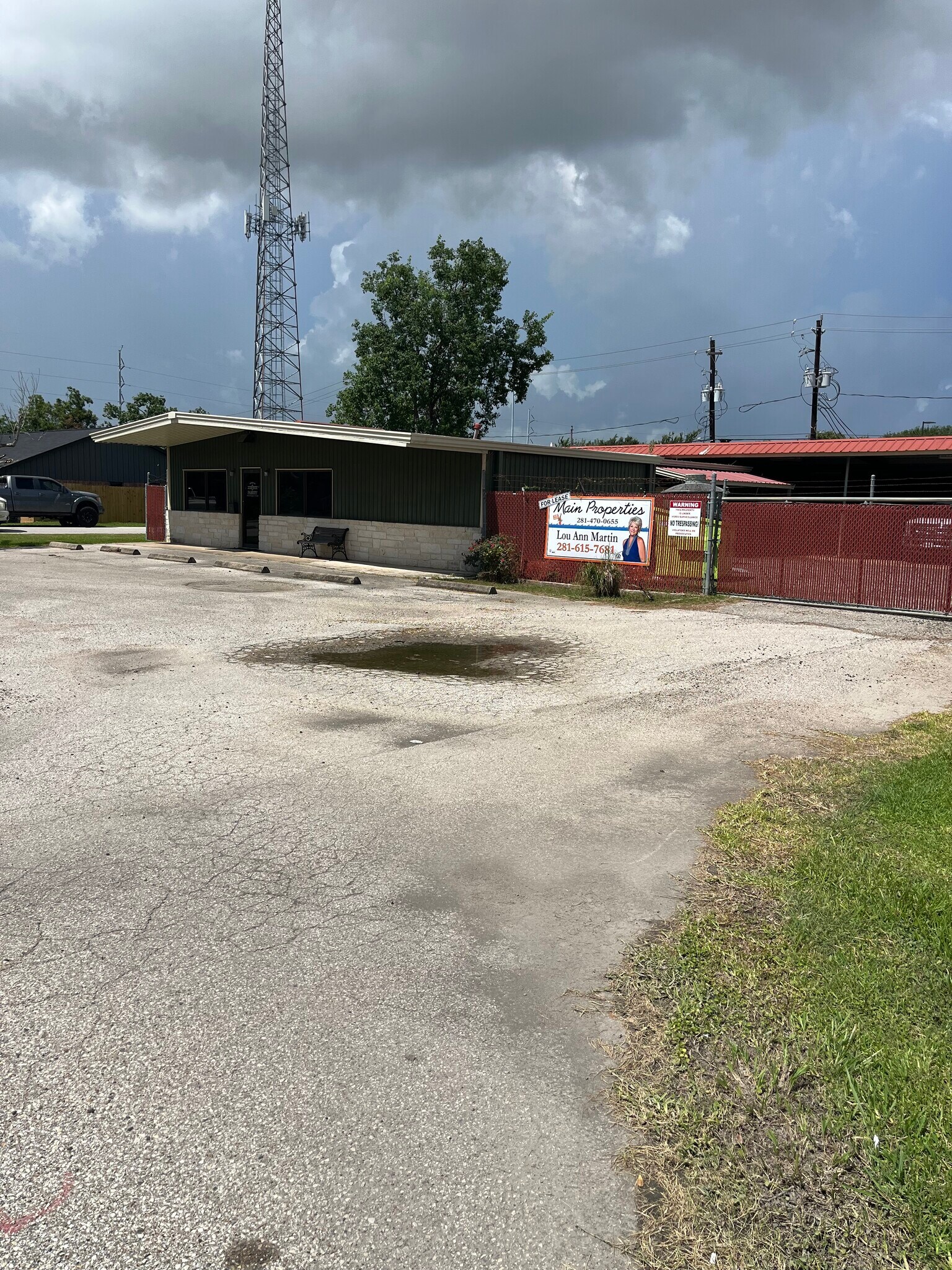 128 S 8th, La Porte, TX for Rent
