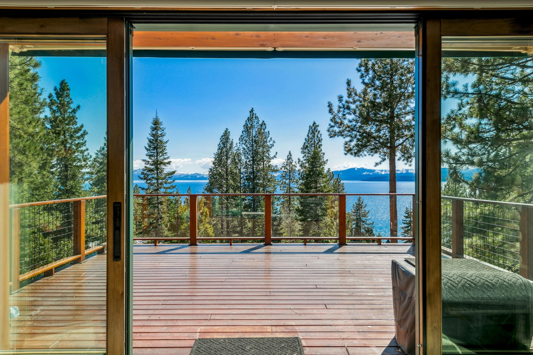 9702 Lake blvd, Kings Beach, CA for Sale