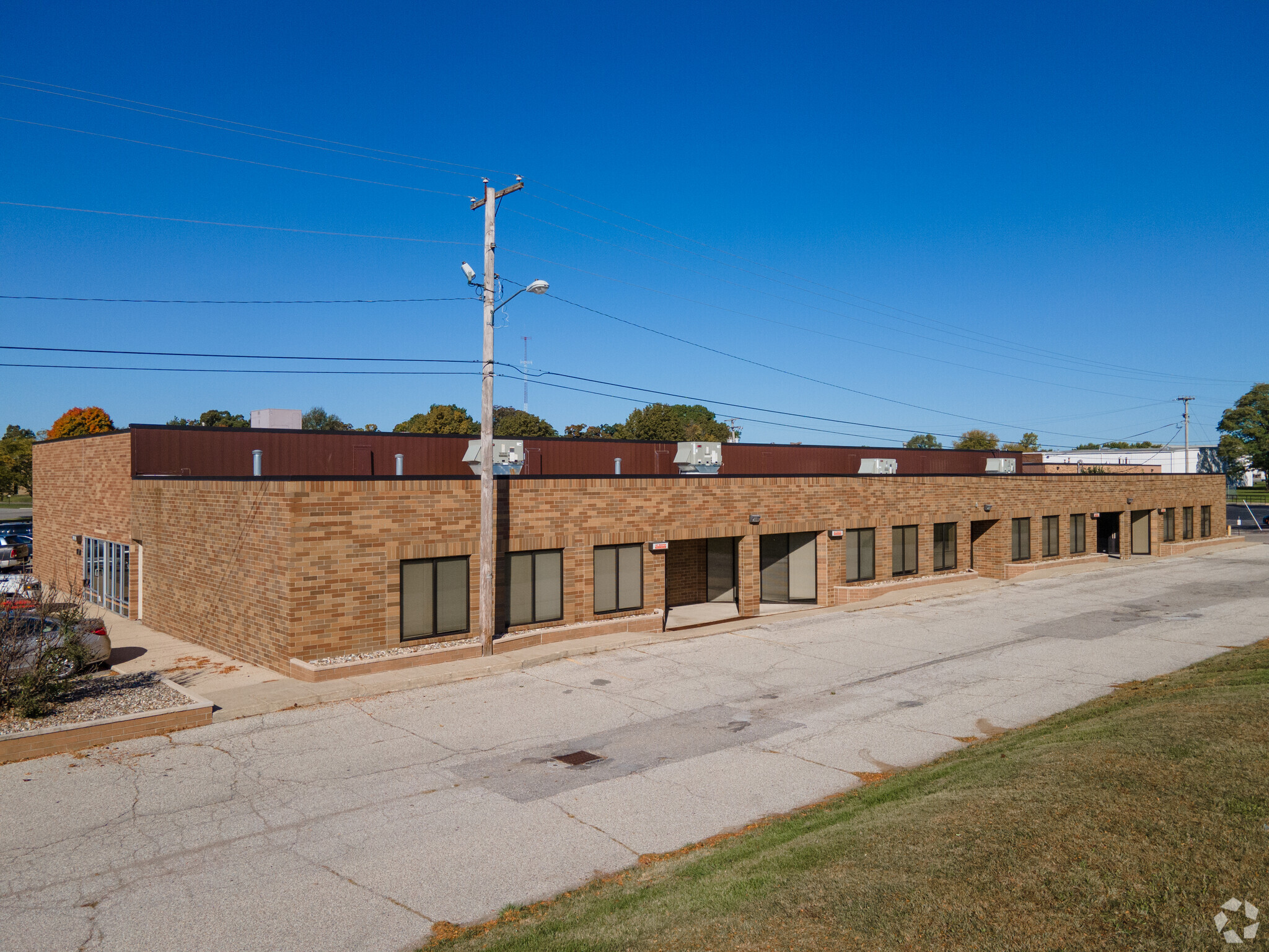 1608 Commerce Dr, South Bend, IN for Rent