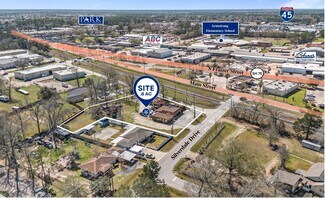 Conroe, TX Freestanding - 101 Silverdale Dr