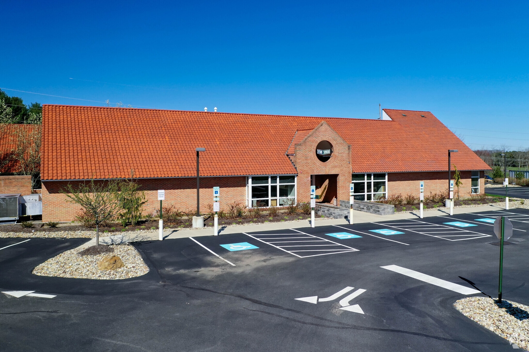 502 Keystone Dr, Warrendale, PA for Sale