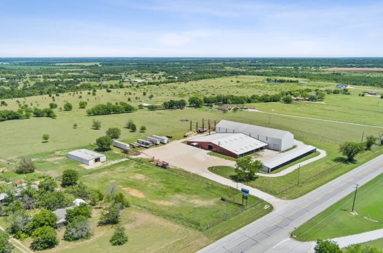 4293 S Robinson Dr, Lorena, TX for Rent