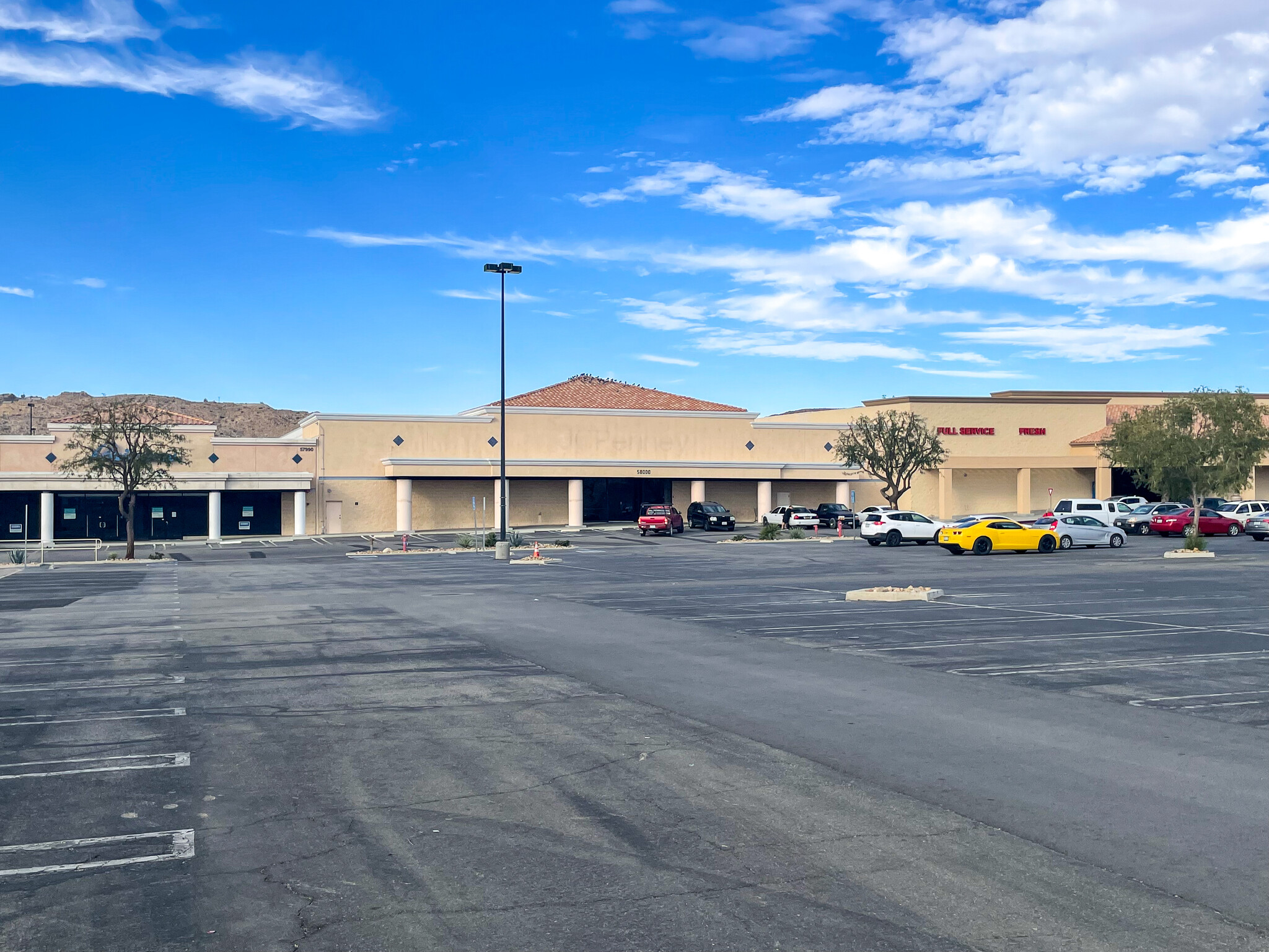 57930-58132 29 Palms Hwy, Yucca Valley, CA for Rent