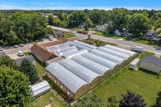 Croswell, MI Garden Center - 180 Davis St