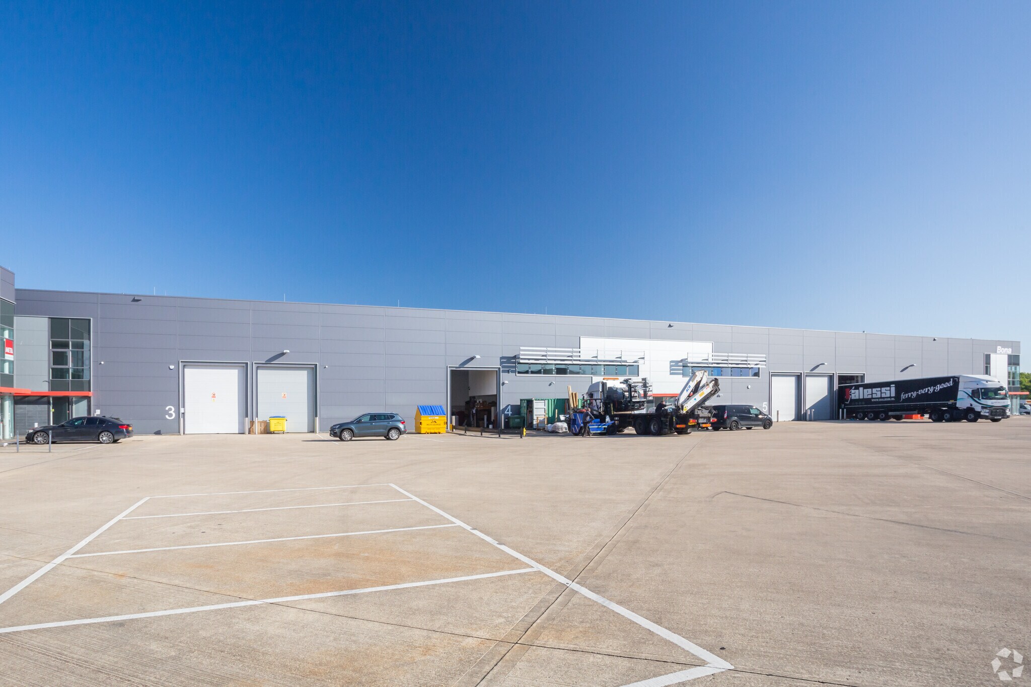 Foxhunter Dr, Milton Keynes, BKM for Rent