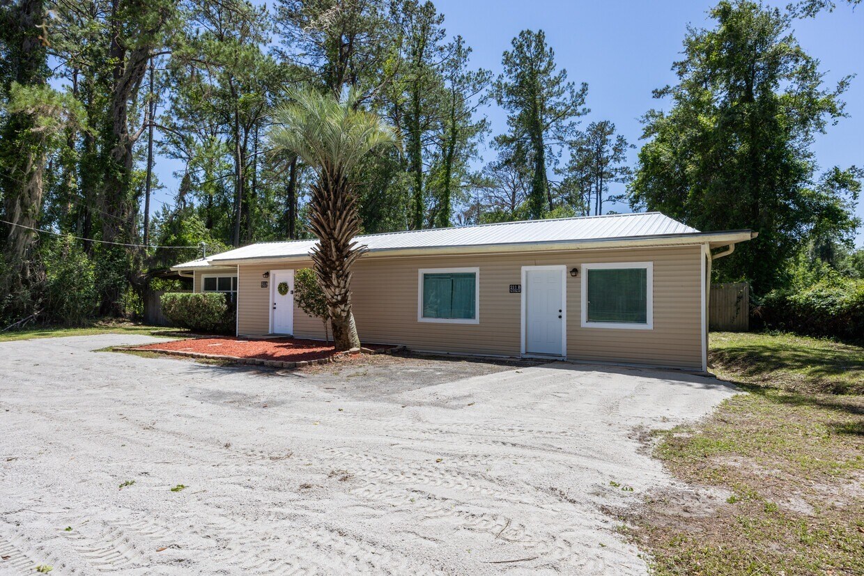 211 NW Highway 441, Micanopy, FL for Sale