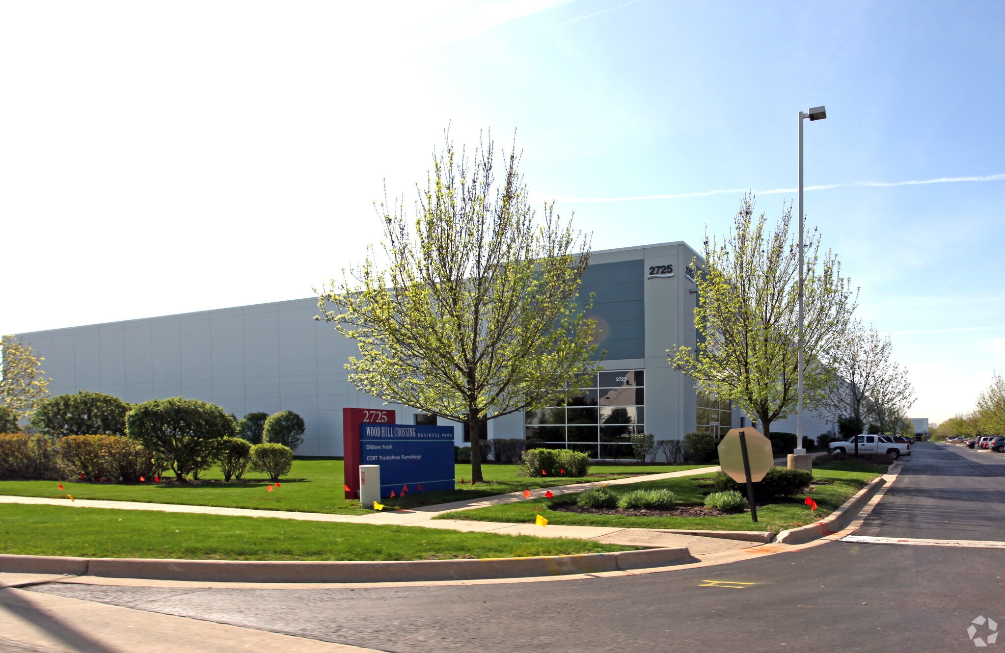 2715 Davey Rd Woodridge, IL 60517 Industrial Property for Lease on