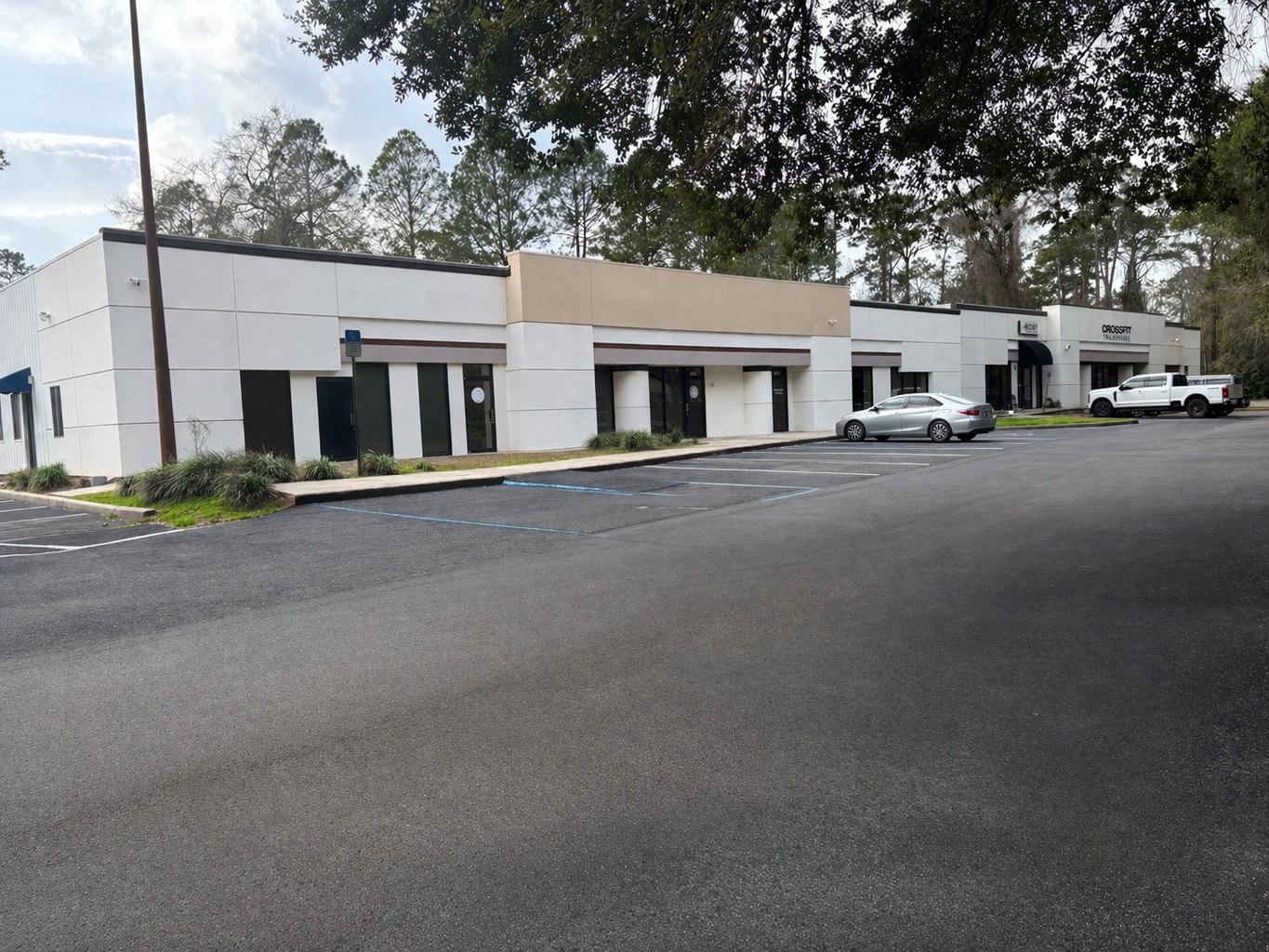 504 Capital Cir SE, Tallahassee, FL for Rent