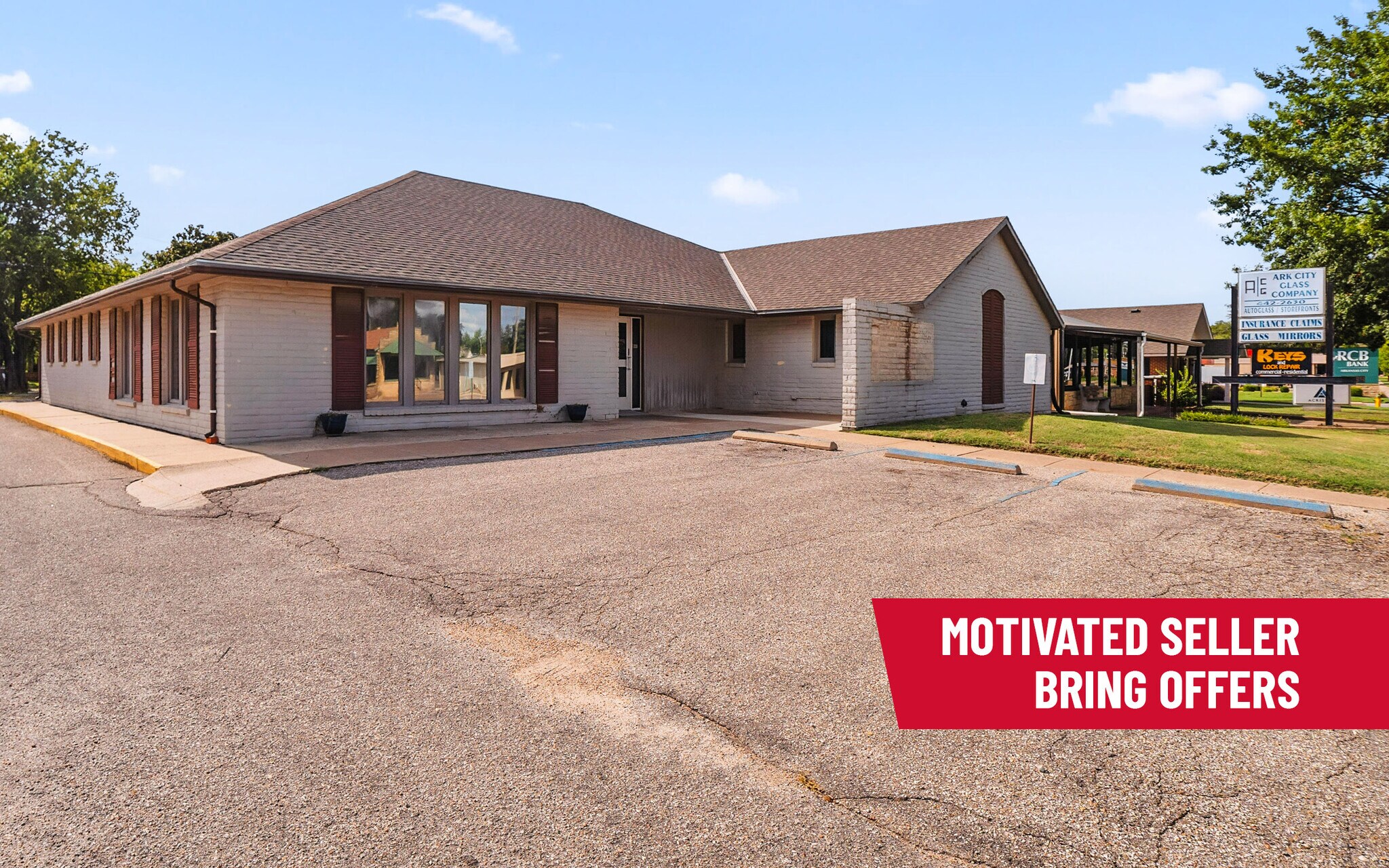 515 N Summit St, Arkansas City, KS for Sale