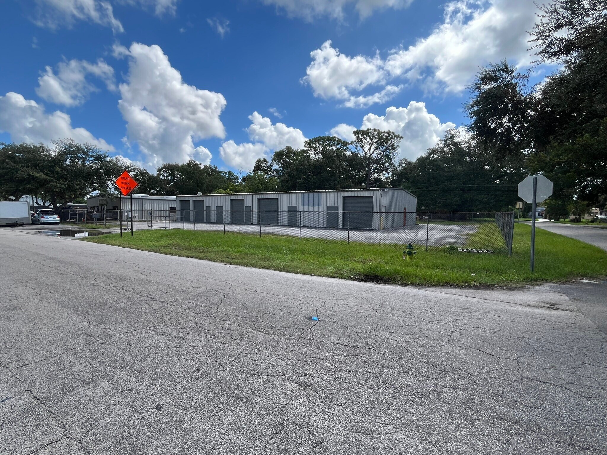 2529 S Magnolia Ave, Sanford, FL for Rent