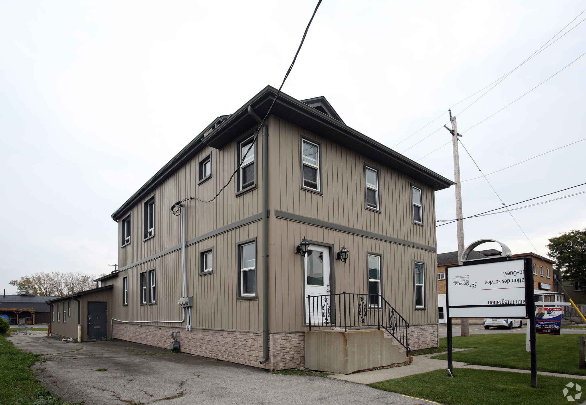 690 Hale St, London, ON for Rent