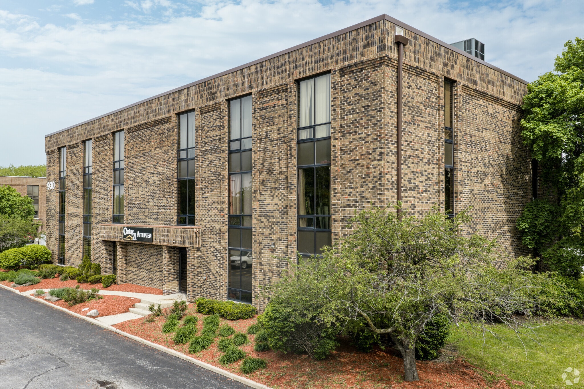 930 W 175th St, Homewood, IL for Sale