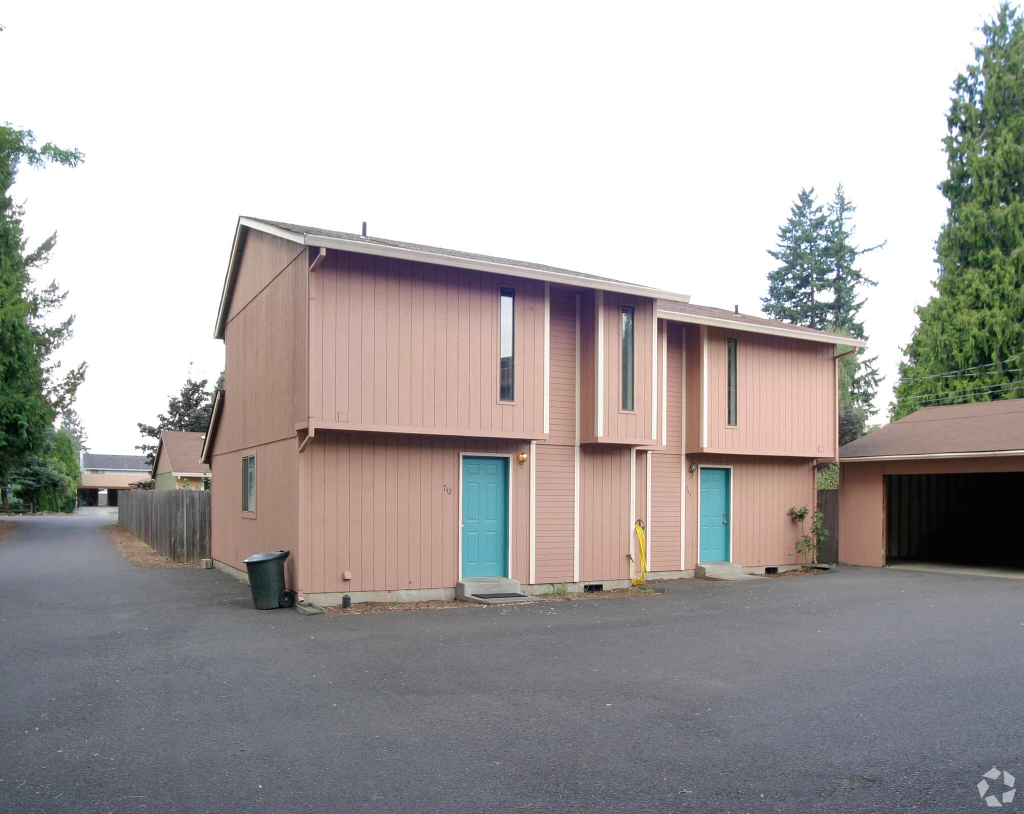 742-760 9th St, Washougal, WA for Sale