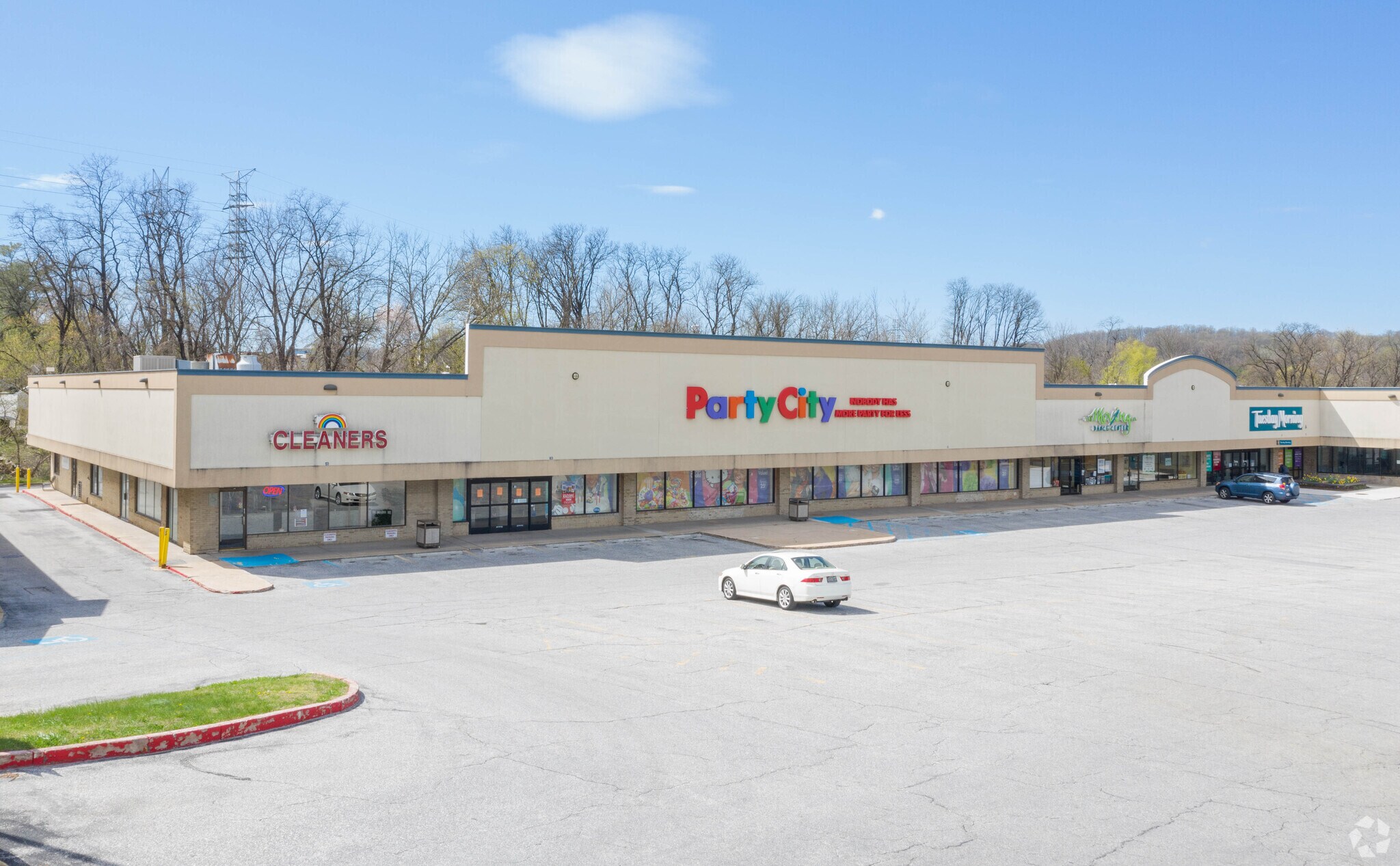 99309974 York Rd Cockeysville, MD 21030 Shopping Center Property for