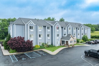 Hazelton, WV Hospitality - 886 Casteel Rd