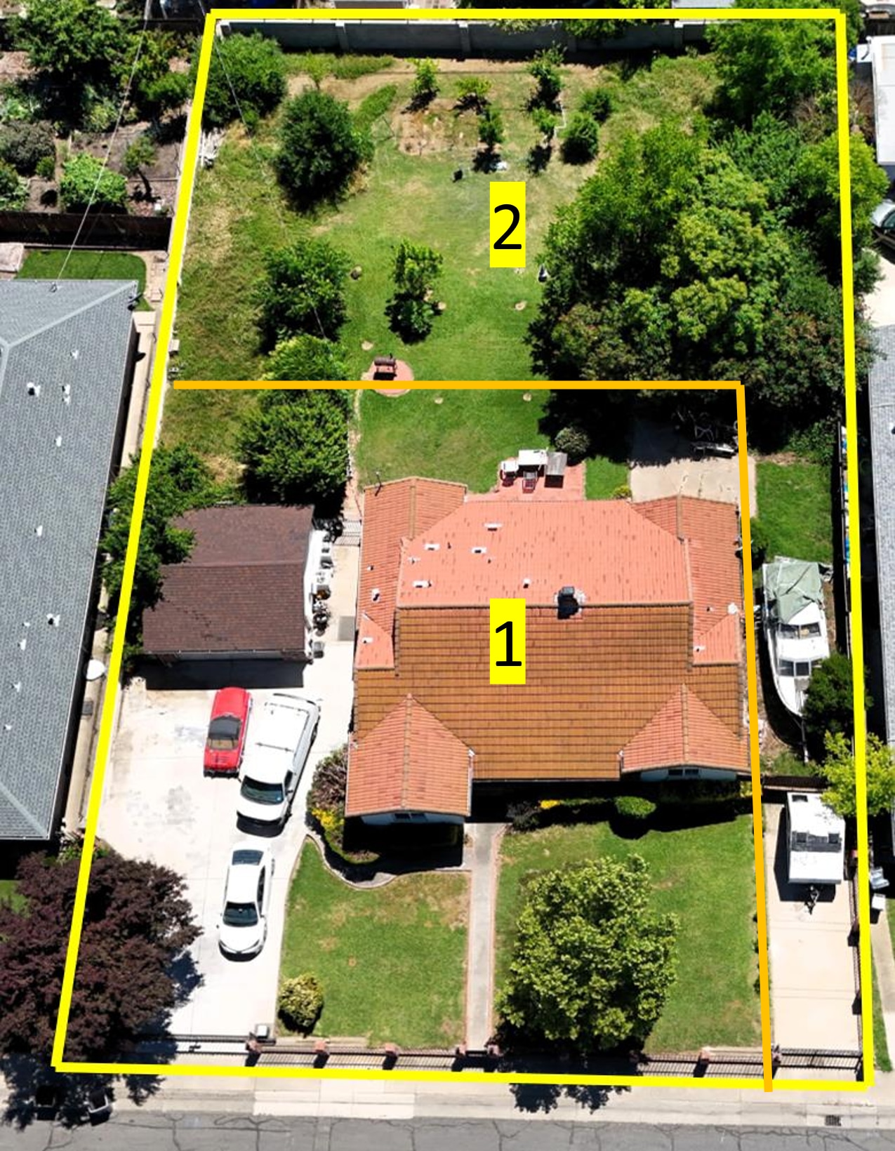 2076 20th Ave, Sacramento, CA for Sale