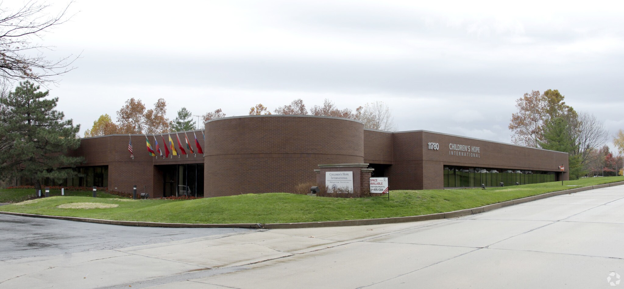 11780 Borman Dr, Maryland Heights, MO for Rent