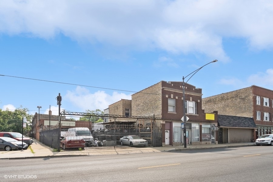 3453 N Pulaski Rd, Chicago, IL for Sale