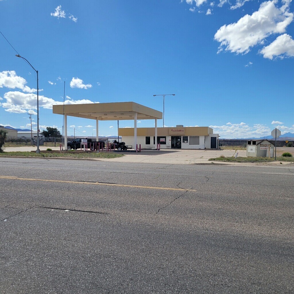 217 N Huachuca Blvd, Huachuca City, AZ for Sale