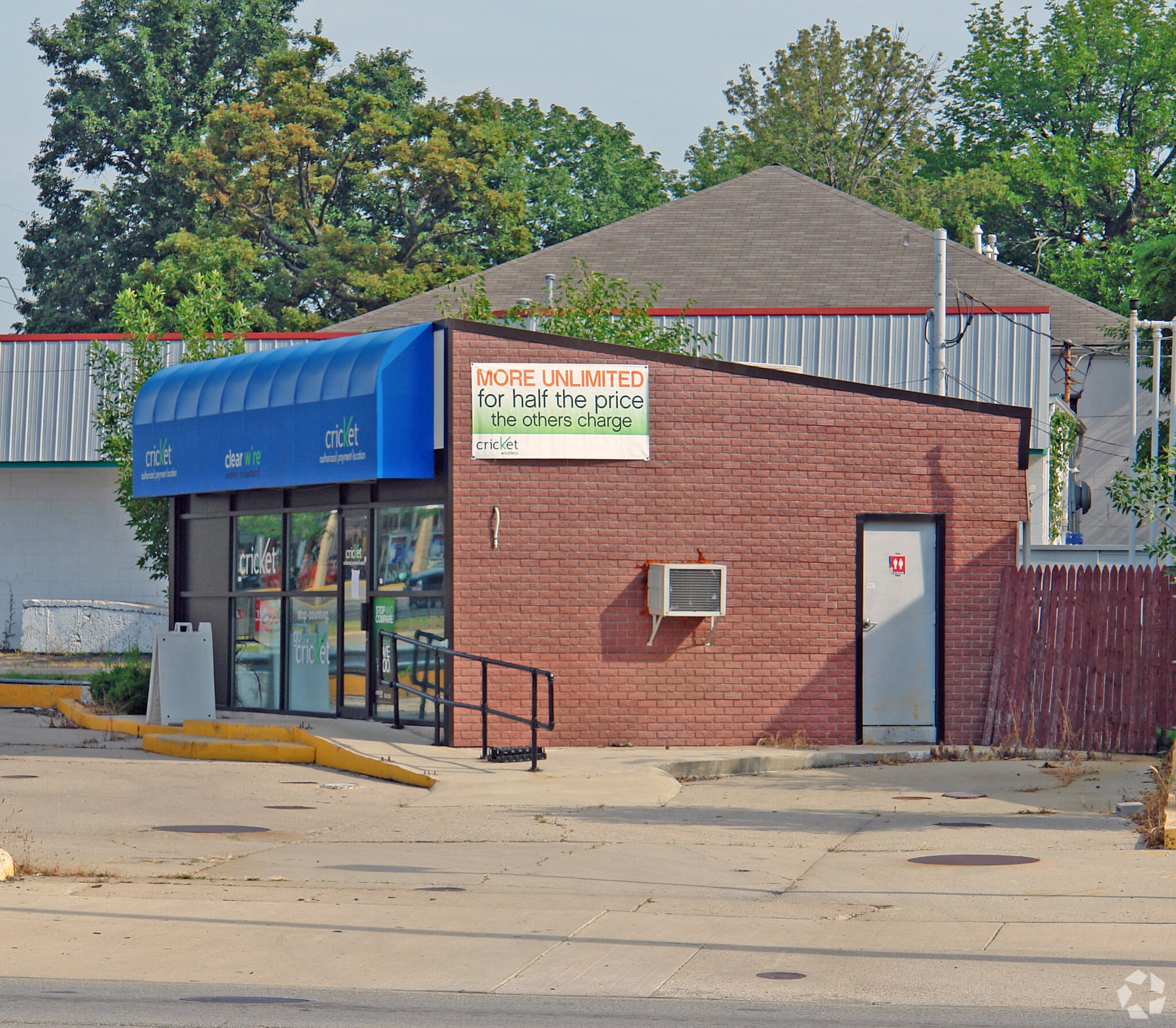1301 E Stroop Rd, Dayton, OH for Sale