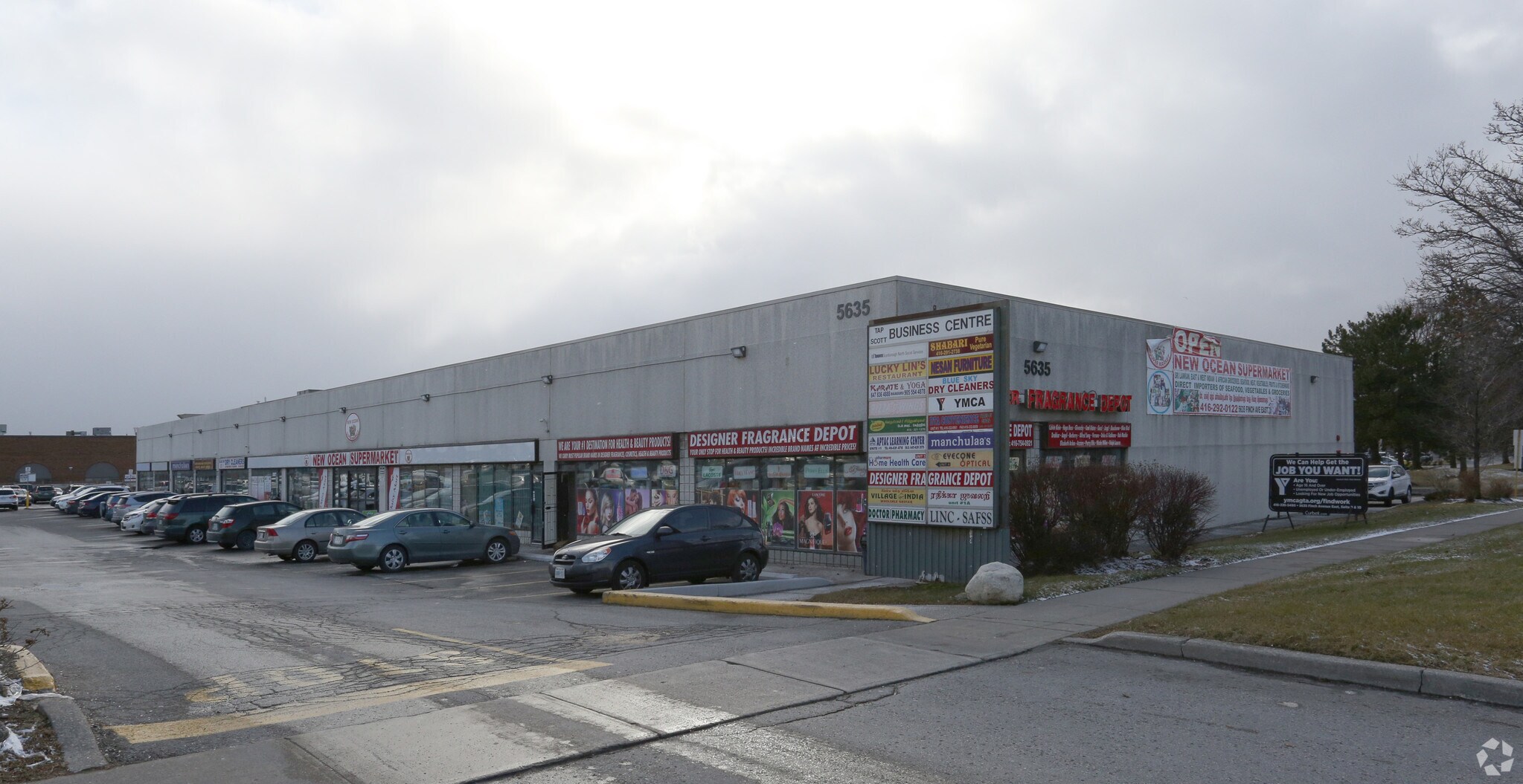 5635 Finch Ave, Toronto, ON for Rent