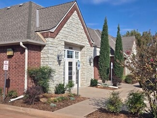 Edmond, OK Office/Medical - 523 S Santa Fe Edmond, OK Office/Medical - 523 S Santa Fe