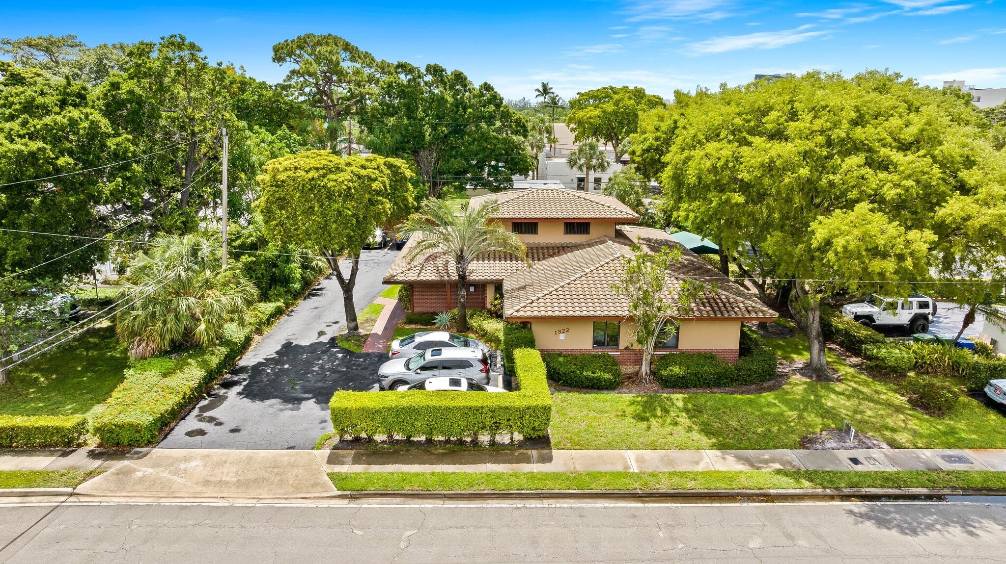 1322 SE 3rd Ave, Fort Lauderdale, FL for Sale
