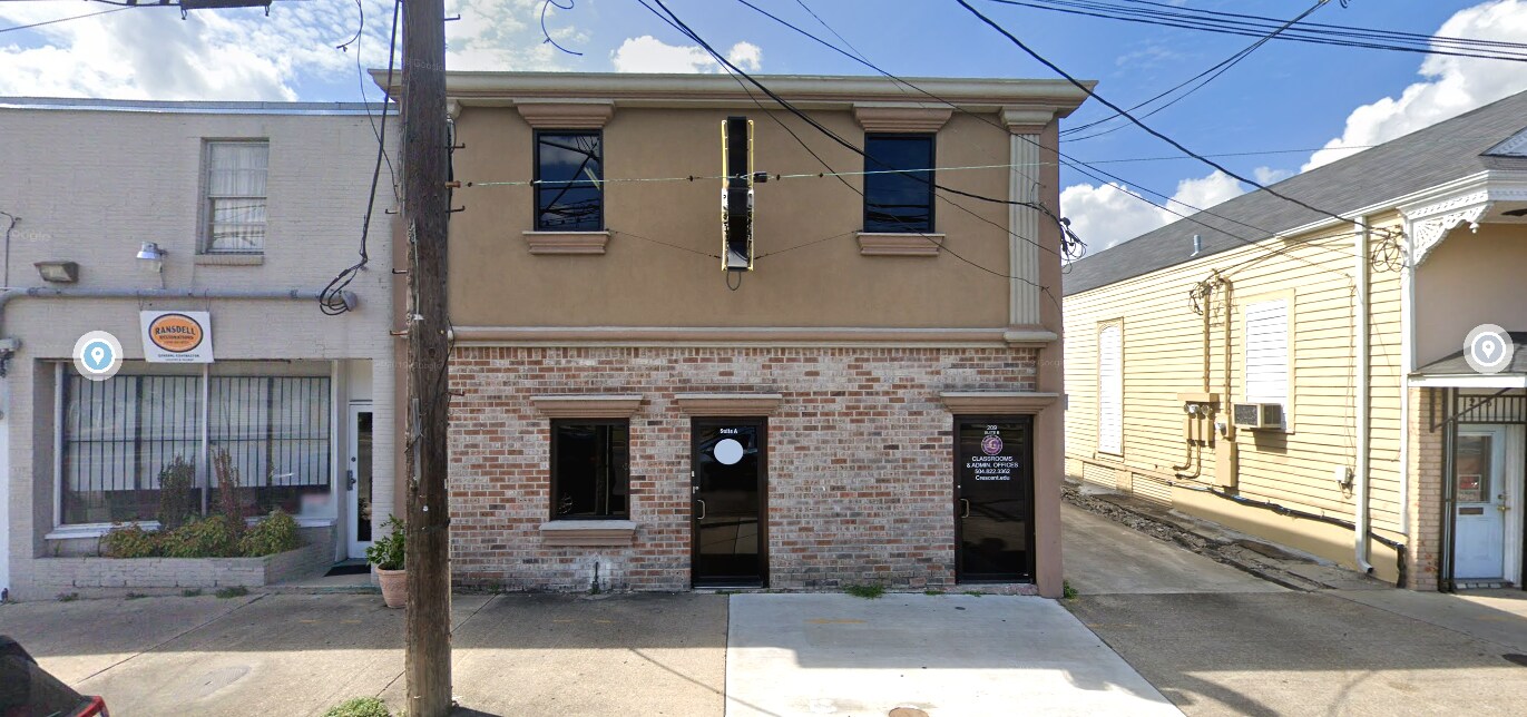 209 N Broad St, New Orleans, LA for Rent