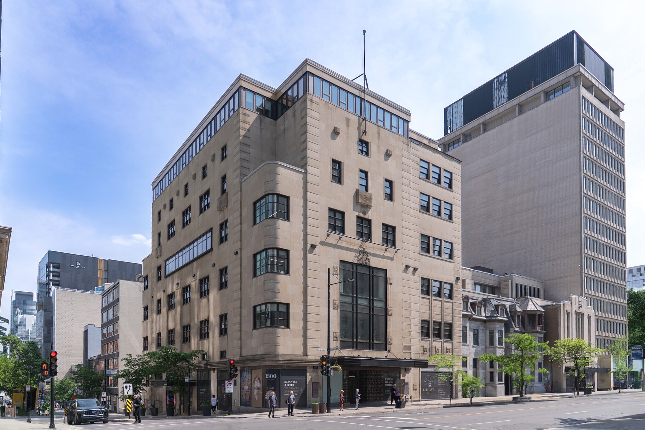 1300-1312 Rue Sherbrooke W, Montréal, QC for Rent