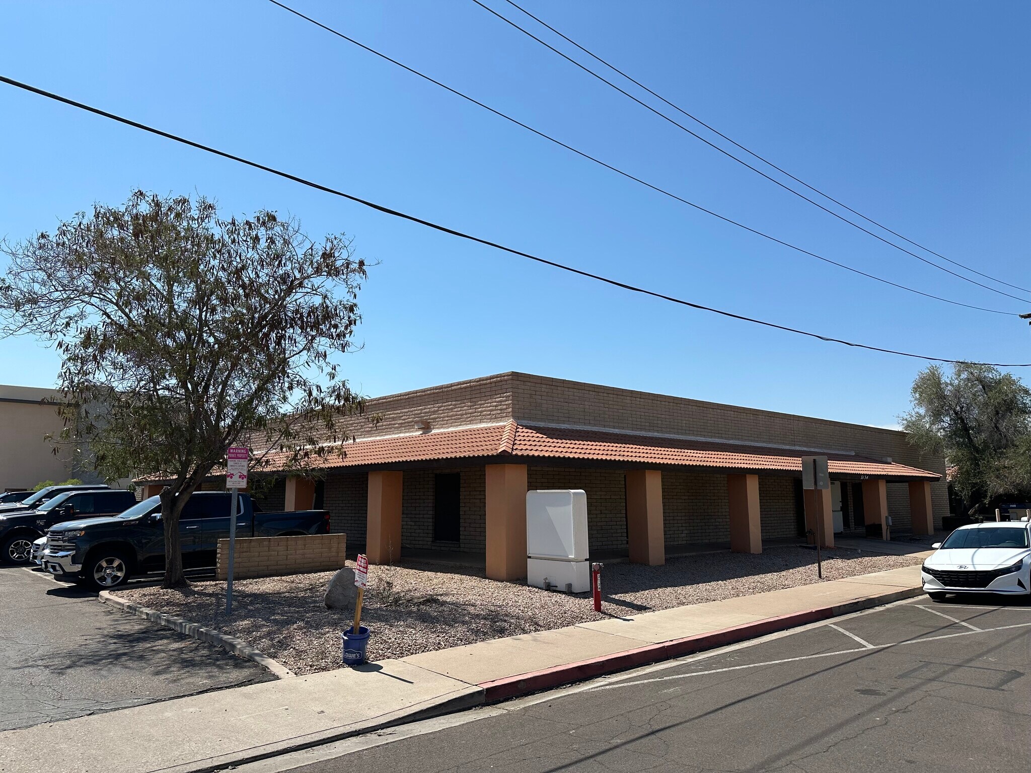 3134 N Civic Center Plz, Scottsdale, AZ for Rent