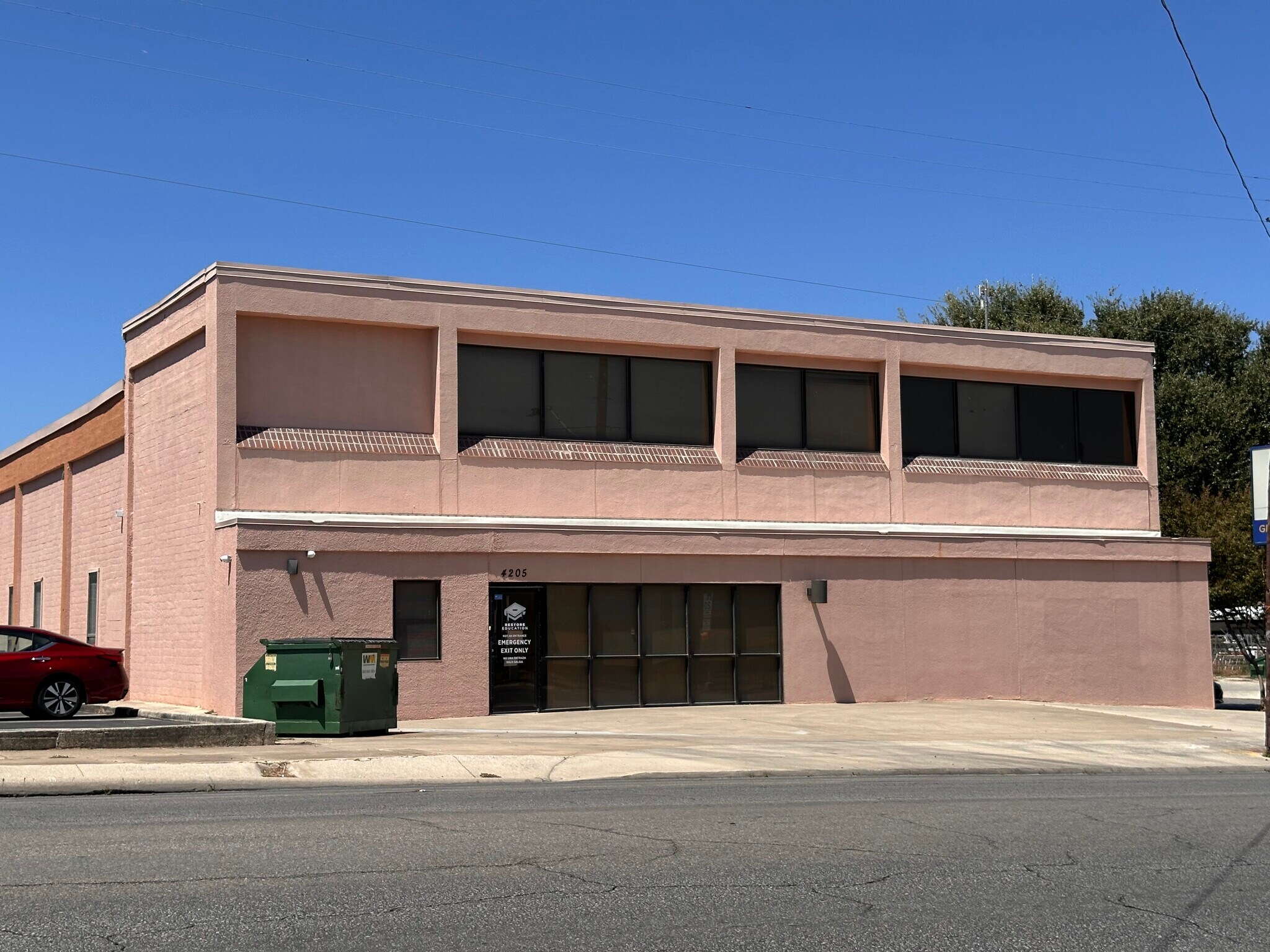 4205 San Pedro Ave, San Antonio, TX for Sale