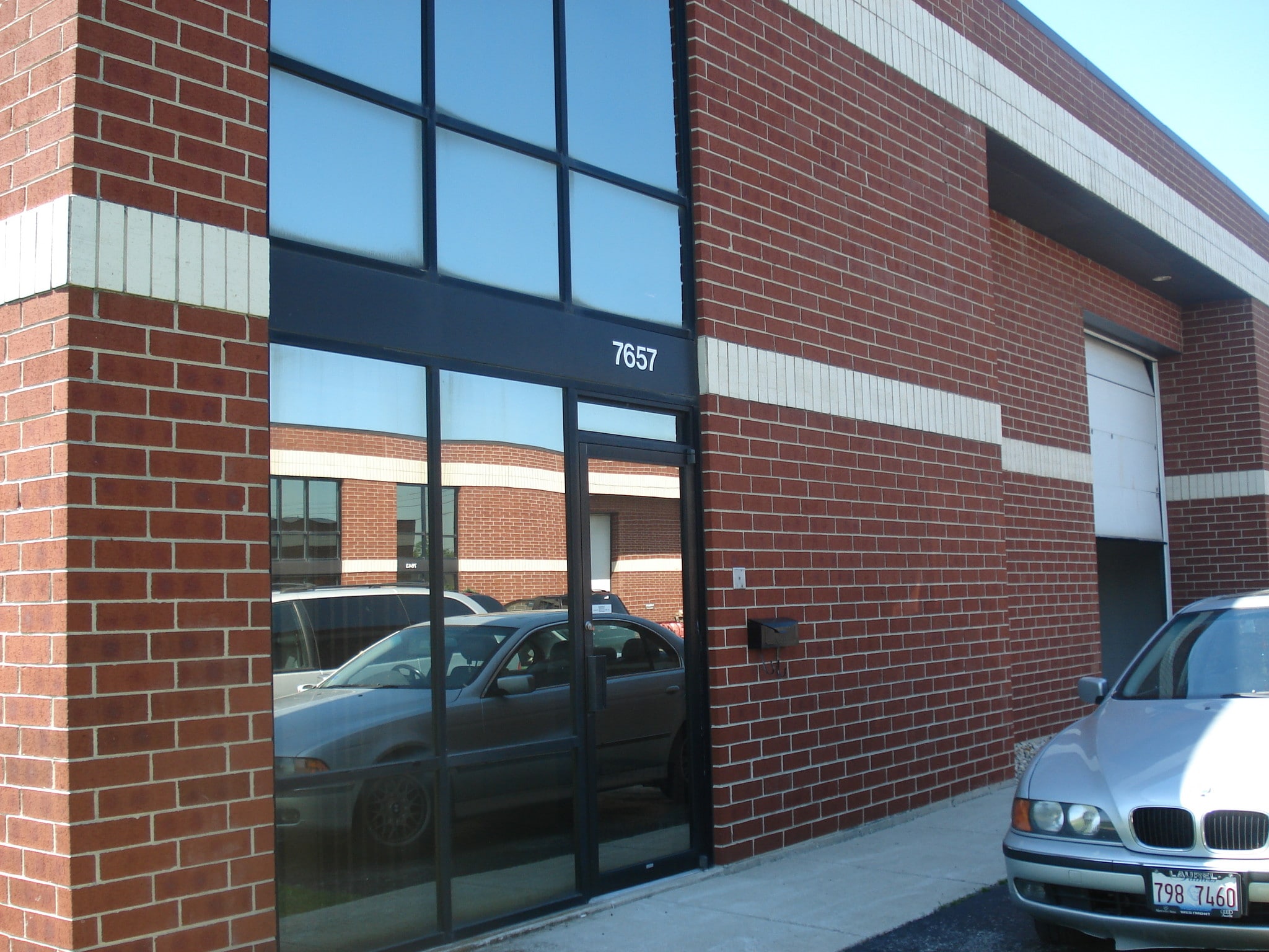 7647 W 100th Pl, Bridgeview, IL for Sale