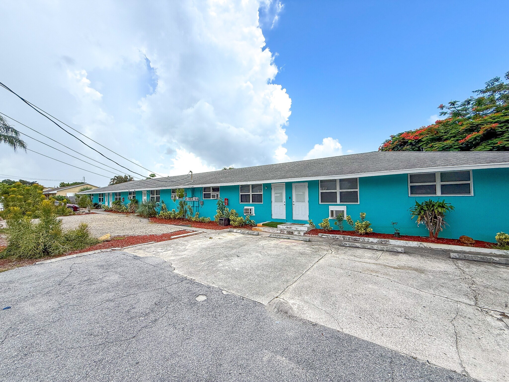 1845 Dillone Ln, North Palm Beach, FL for Sale