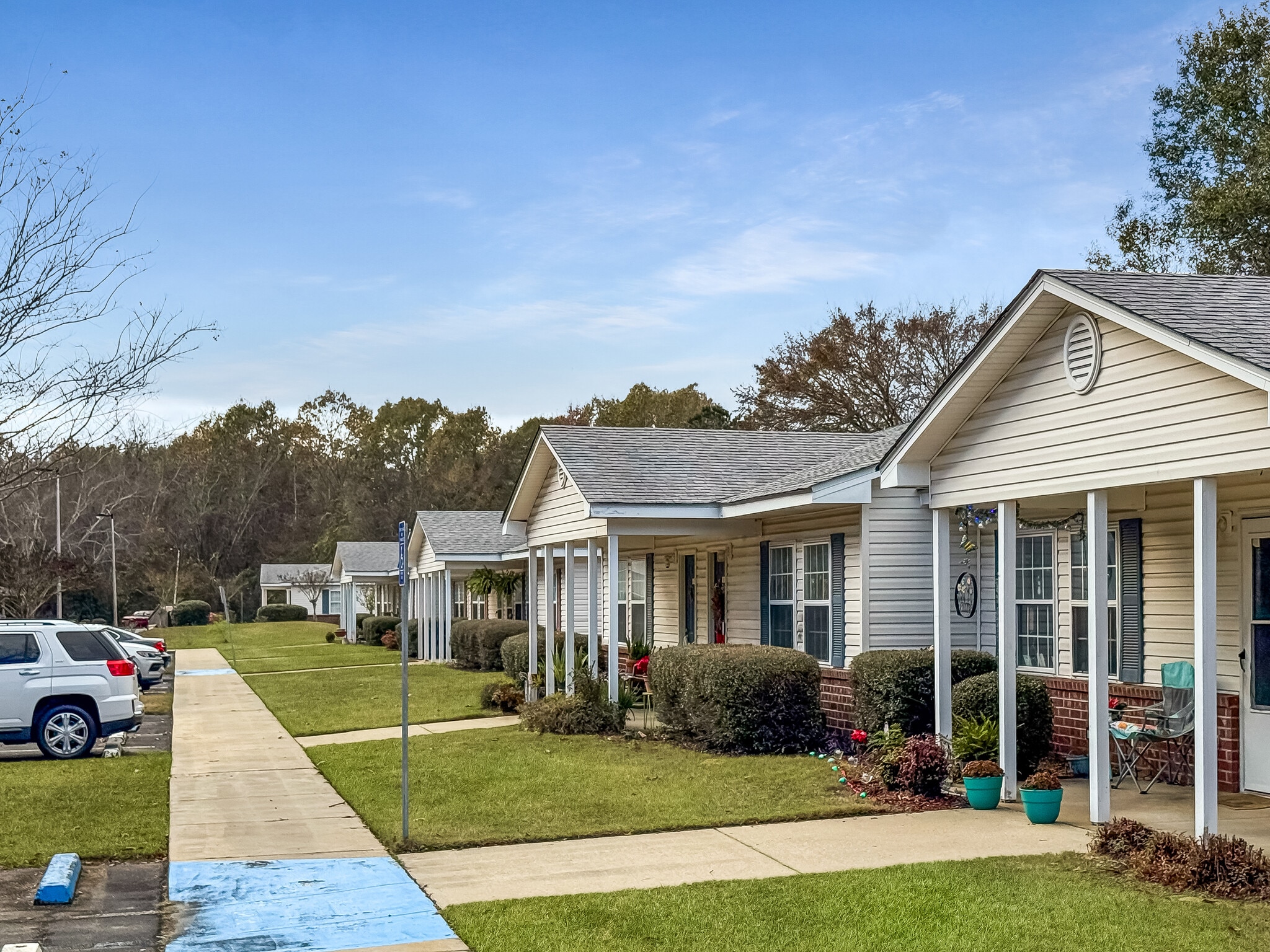 1601 Radium Springs Rd, Albany, GA for Sale