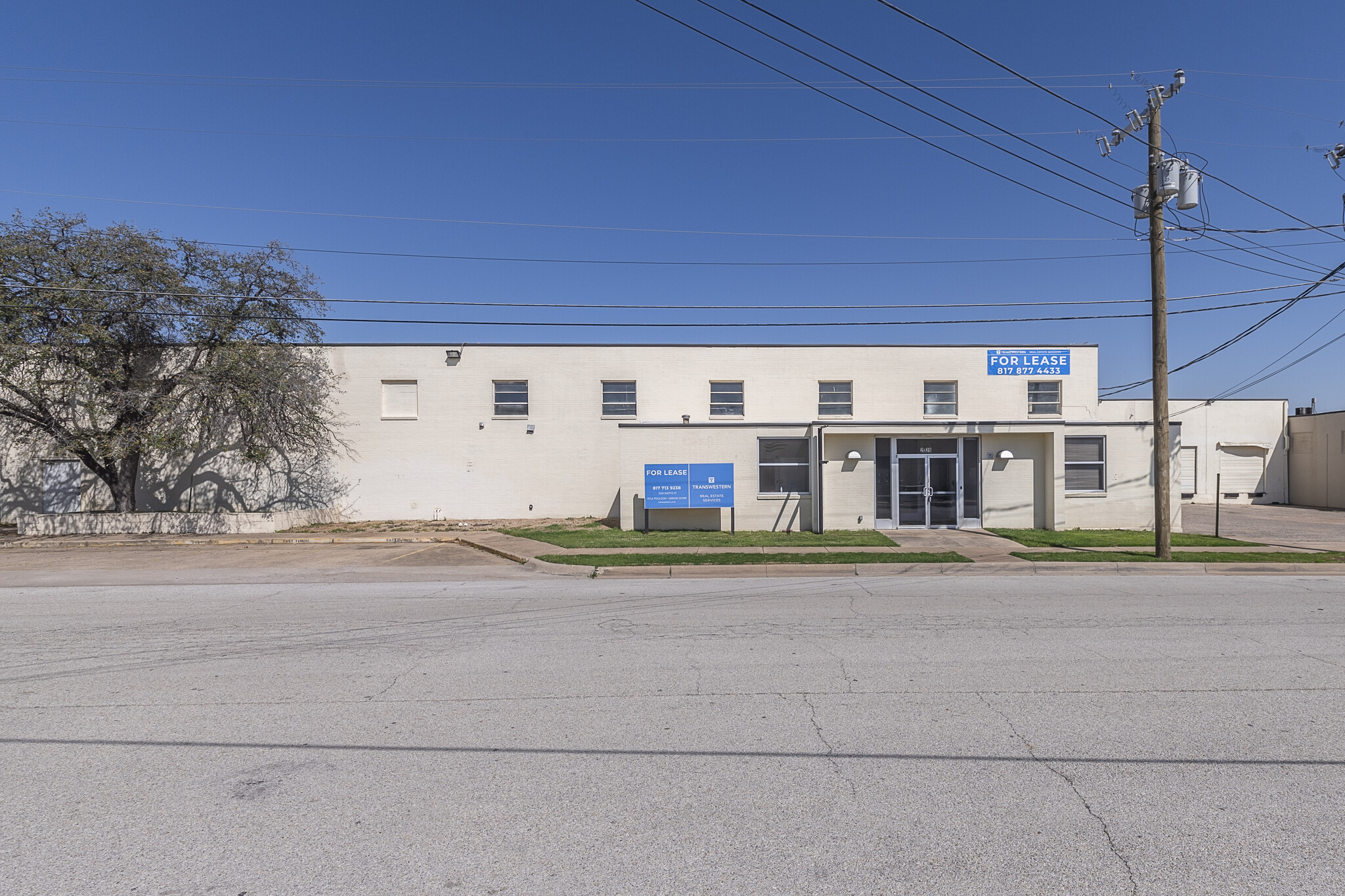 2920 Shotts St, Fort Worth, TX for Rent