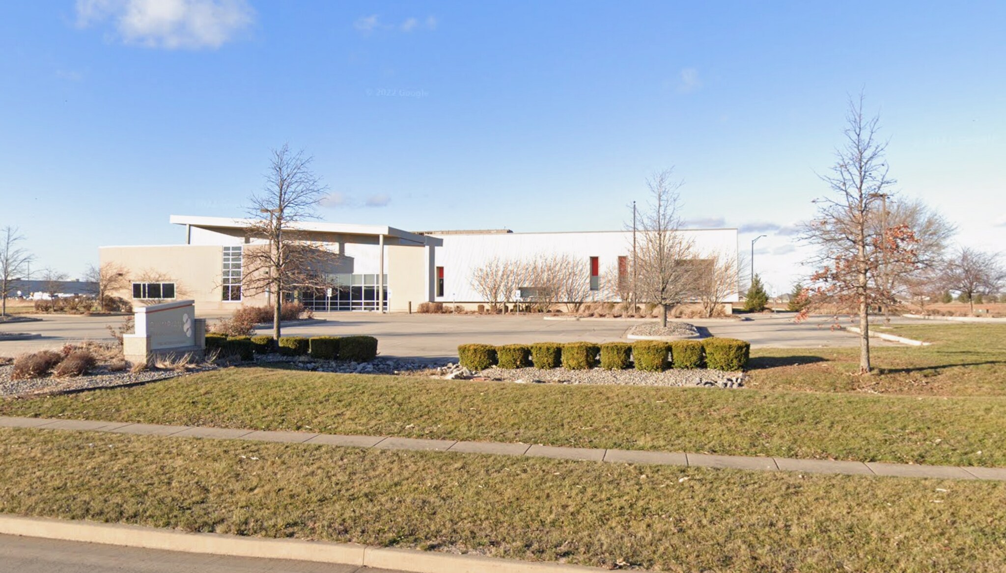 1002 Interstate Dr, Champaign, IL for Rent
