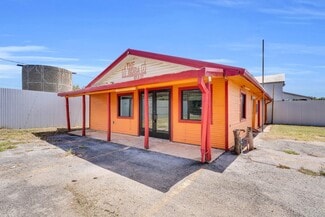 Wortham, TX Freestanding - 402 N 3rd St